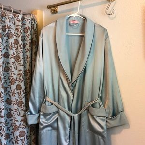 Victoria’s Secret robe